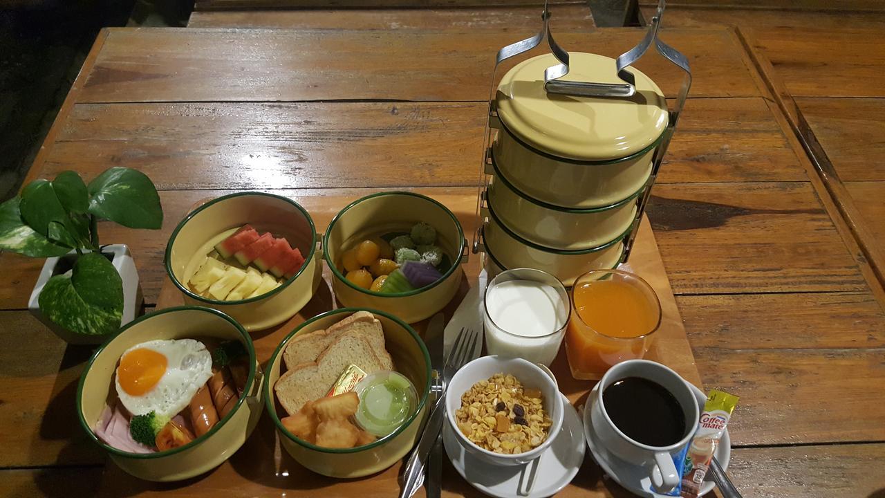 Hug Rimtharn 호텔 Ban Khao Klom 외부 사진